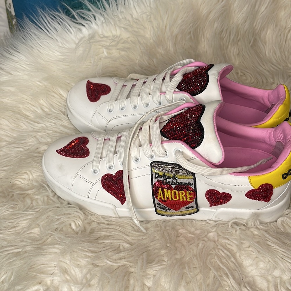 Dolce Gabbana Queen of Heart sneakers. - Picture 3 of 7